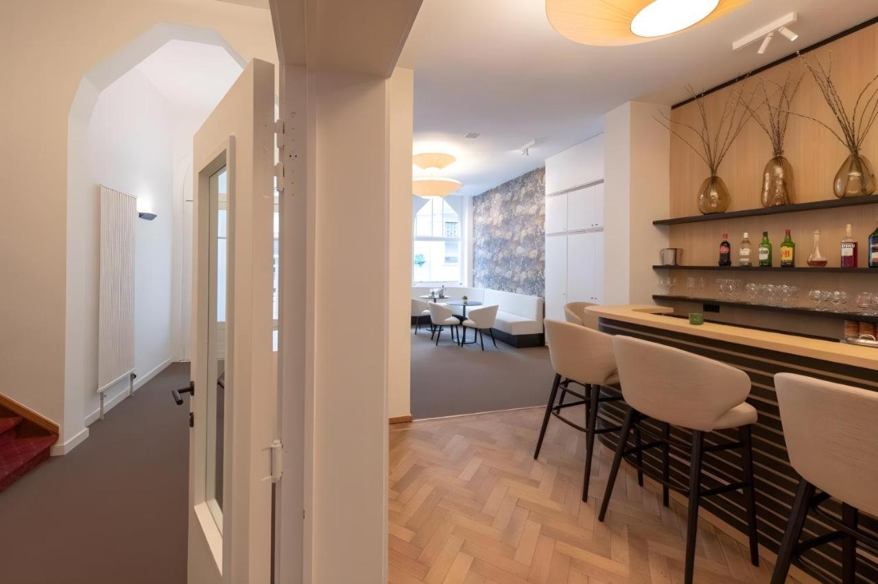 Louisa Hotel 3*