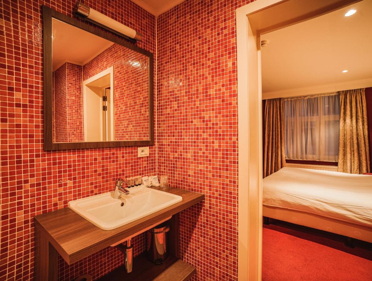 Louisa Hotel 3*